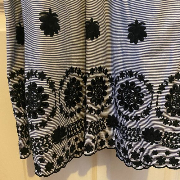 ZARA Eyelet & Embroidery Tie Waist Flutter Sleeve Dress - Picture 5 of 6